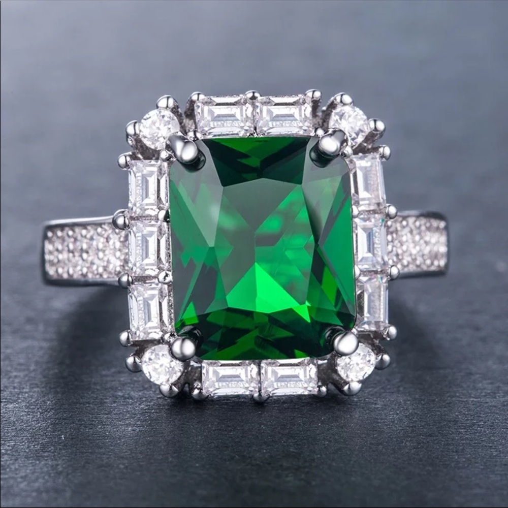 New 925 Silver Women’s Diamond Emerald Ring - Picture 1 of 4